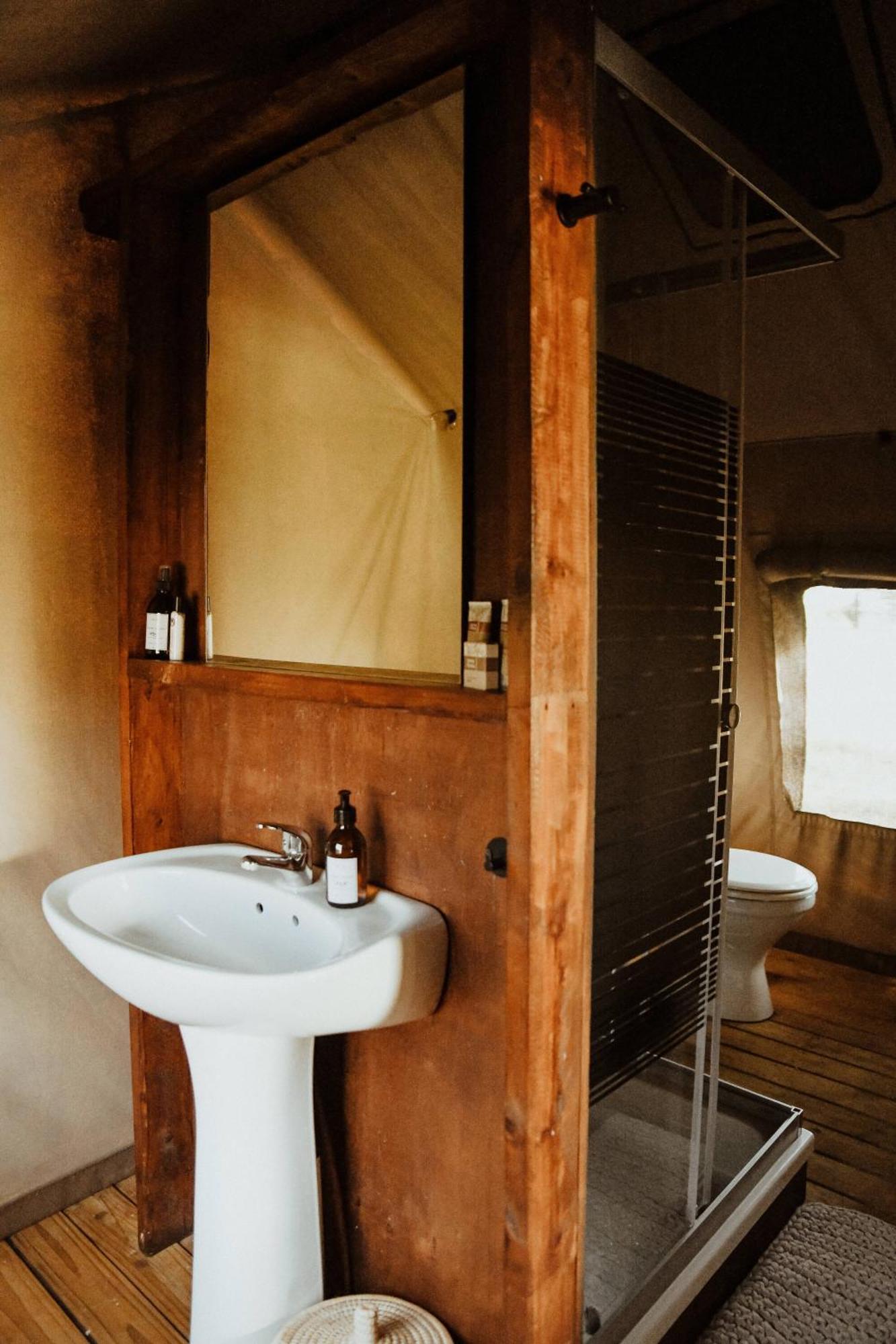 Unyati Safari Lodge Hectorspruit Exterior photo